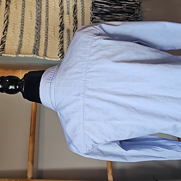 Aritzia Talula Classic Fit Blue Button Front Shirt - Picture 8 of 10